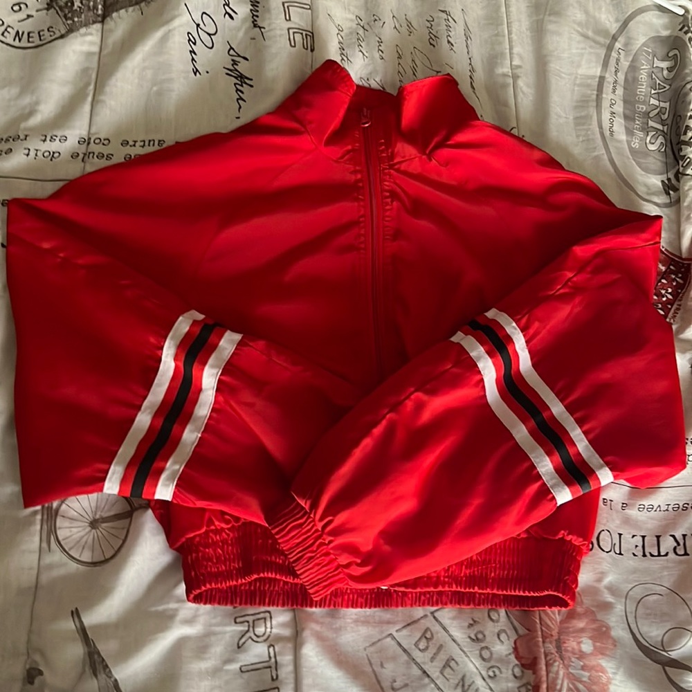 90s inspired crop top bomber jacket